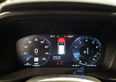 2022 Volvo Xc40 T5 R-Design z USA, uszkodzony, nr VIN YV4162UM3N2732255